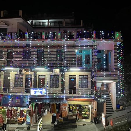 Girish Alay Home Stay Rudraprayāg Екстериор снимка
