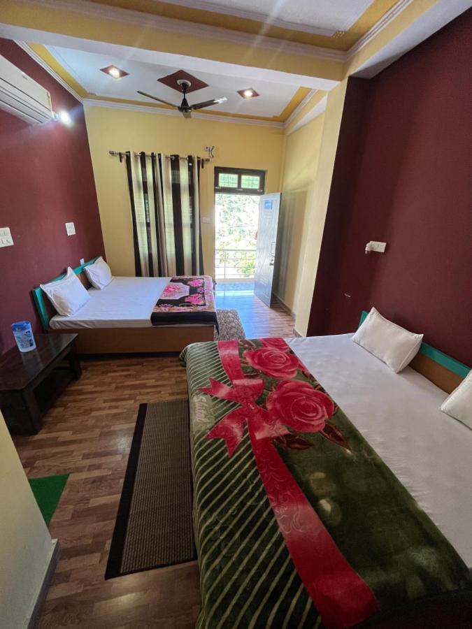Girish Alay Home Stay Rudraprayāg Екстериор снимка