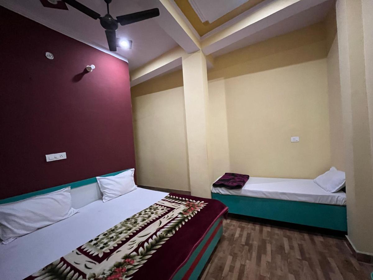 Girish Alay Home Stay Rudraprayāg Екстериор снимка